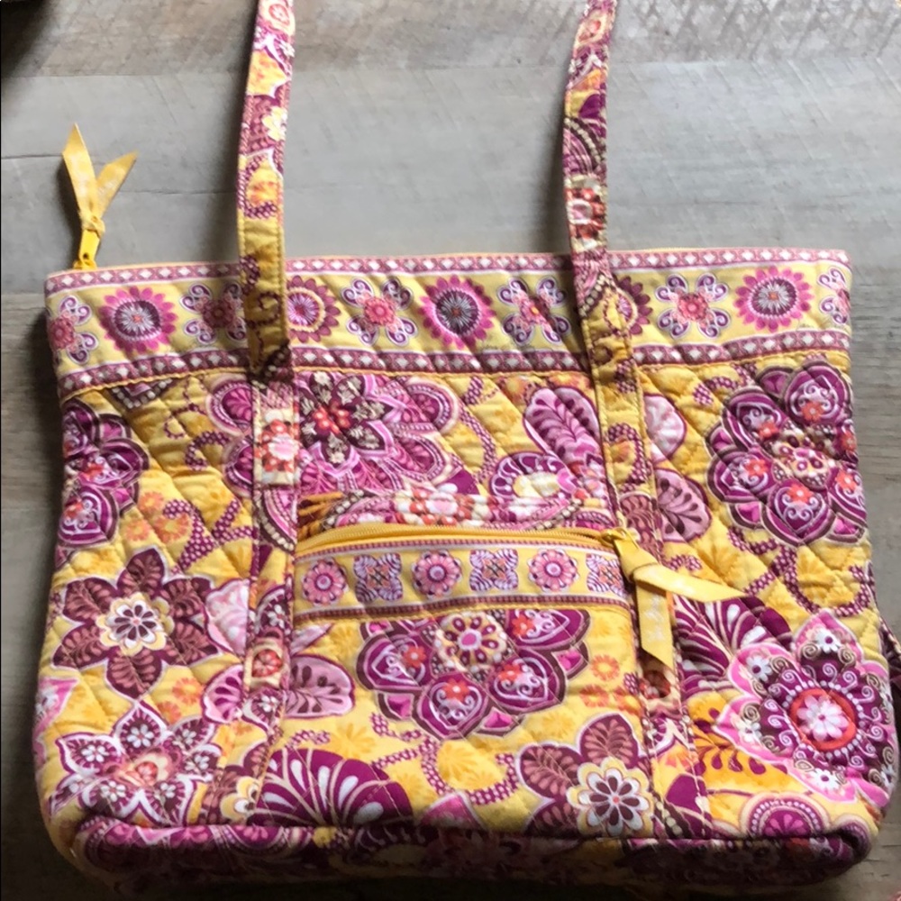 Vera Bradley (Bali Gold) classic tote